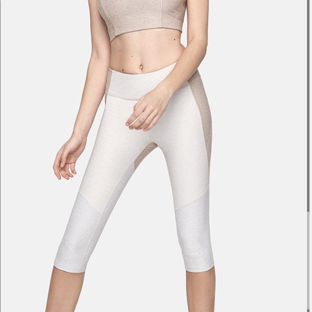 Tri-tone kneecap leggings
